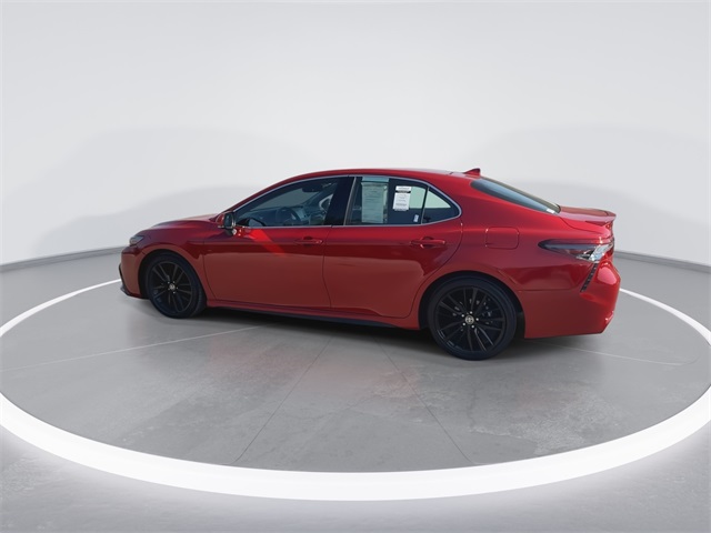 2022 Toyota Camry Hybrid XSE photo 6