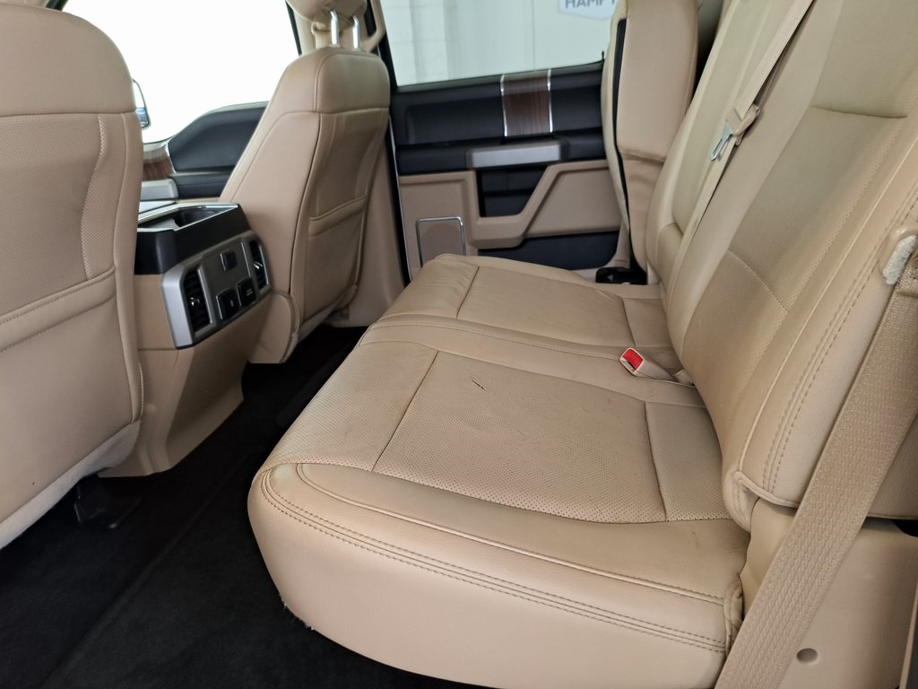 2017 Ford F-150 Lariat photo 25