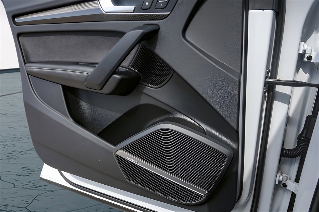 2023 Audi SQ5 Premium Plus photo 24