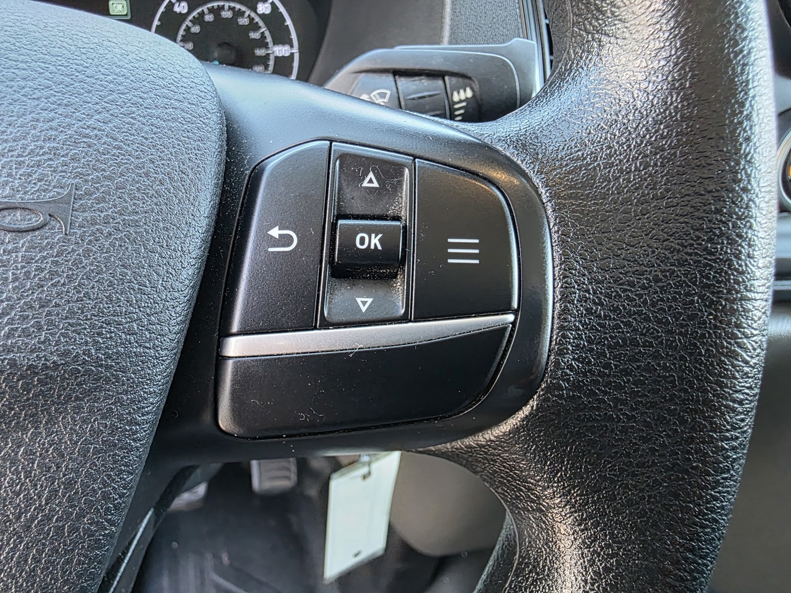 2022 Ford Transit photo 25