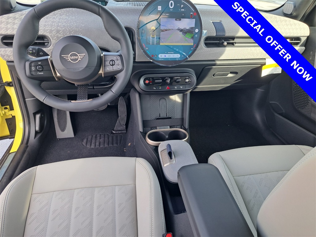 2025 Mini Cooper 4 Door Hardtop Signature photo 11