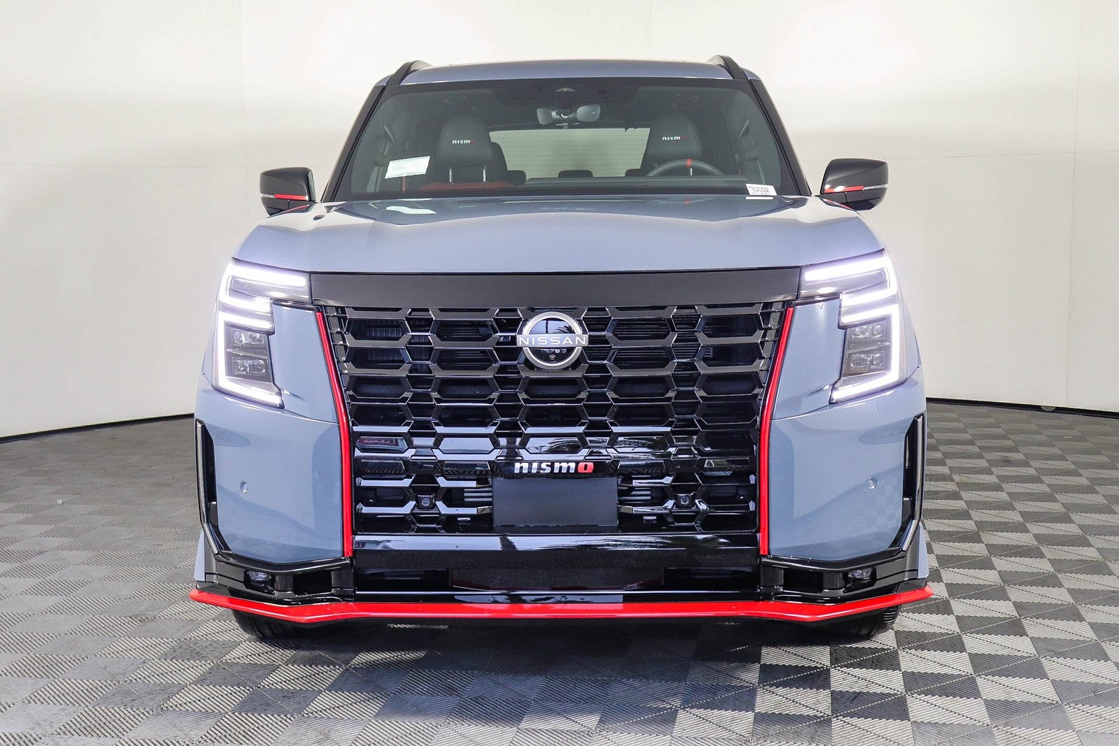 2026 Nissan Armada photo 2