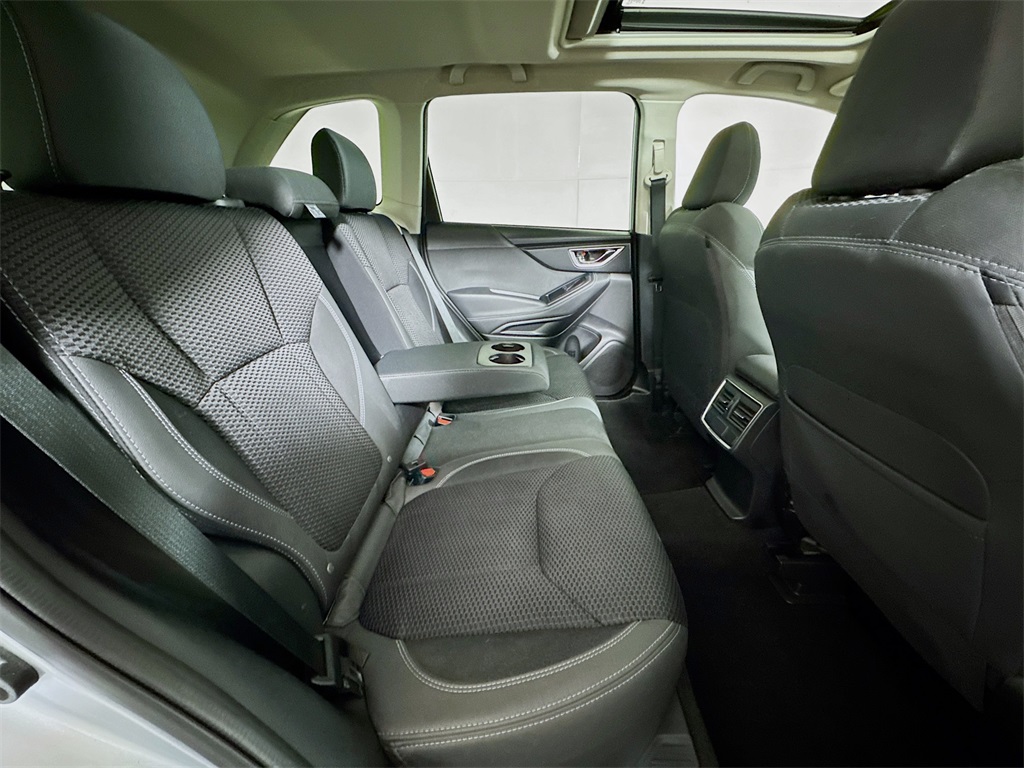 2020 Subaru Forester Premium photo 16