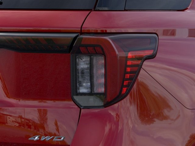 2025 Ford Explorer Platinum photo 19