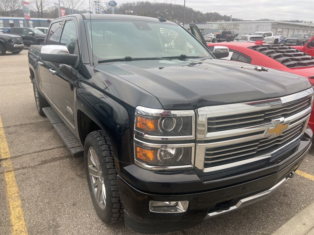 2015 Chevrolet Silverado 1500 High Country's photo
