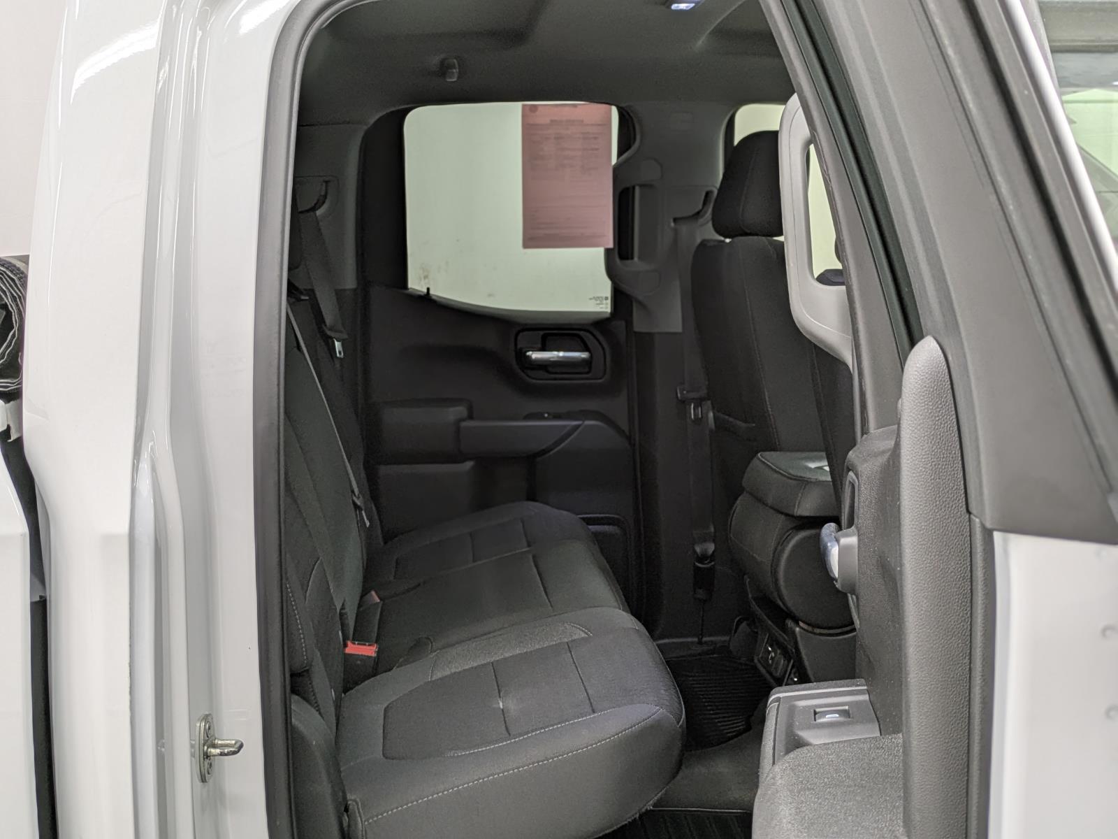 2021 Chevrolet Silverado 1500 photo 21
