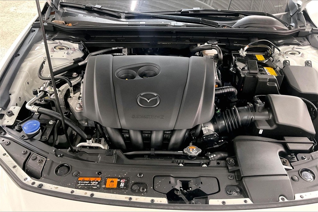2026 MAZDA MAZDA3 - Image 10