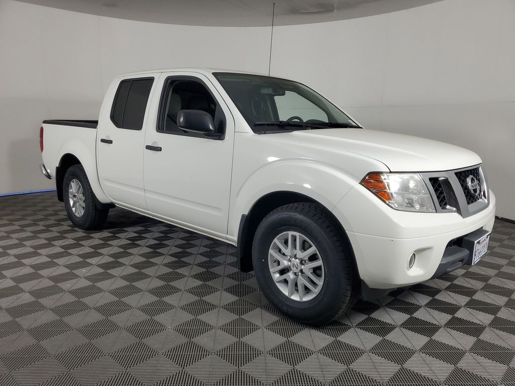 2019 Nissan Frontier SV photo 2