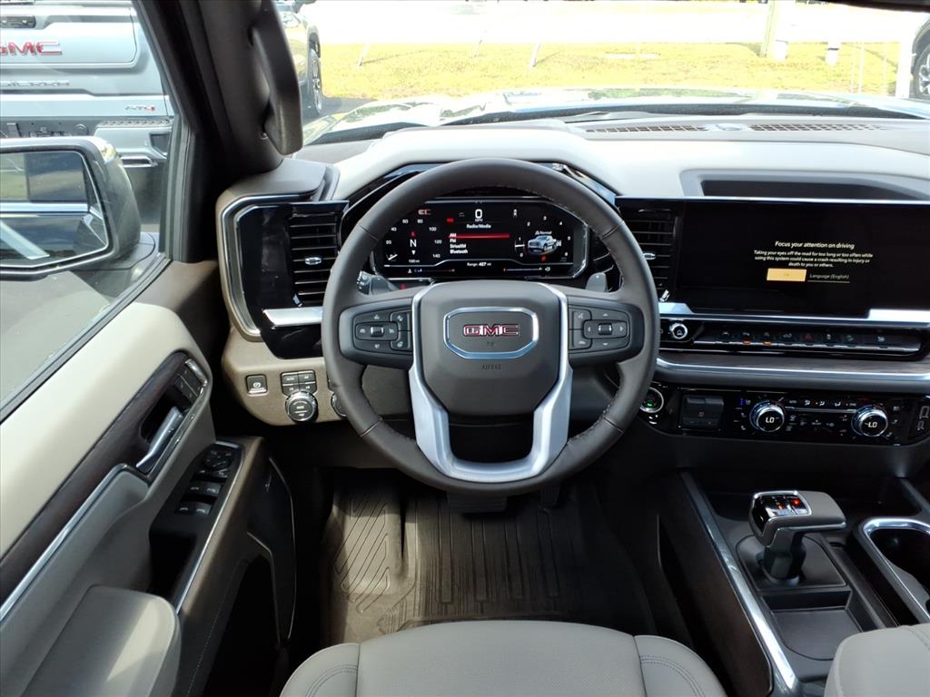 2025 Gmc Sierra 1500 SLT photo 11