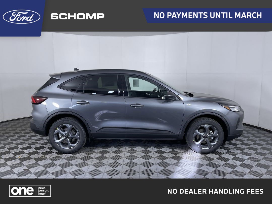 2026 Ford Escape ST-Line's photo