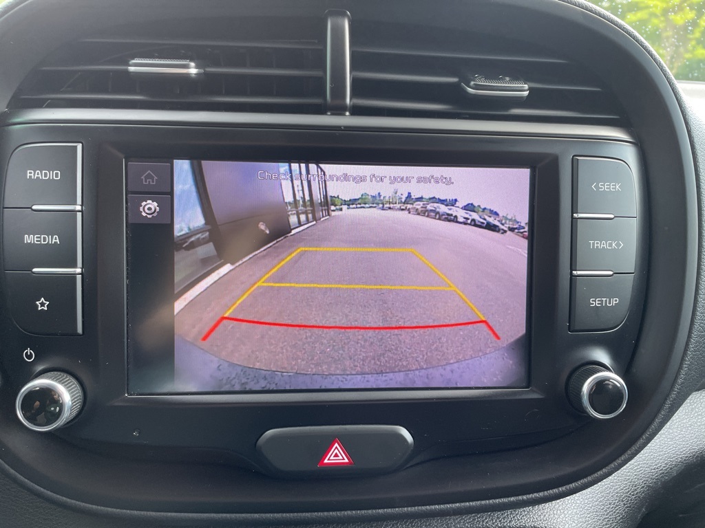 2022 Kia Soul LX photo 18