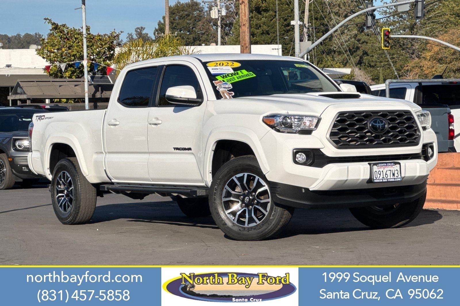 2022 Toyota Tacoma TRD Sport's photo