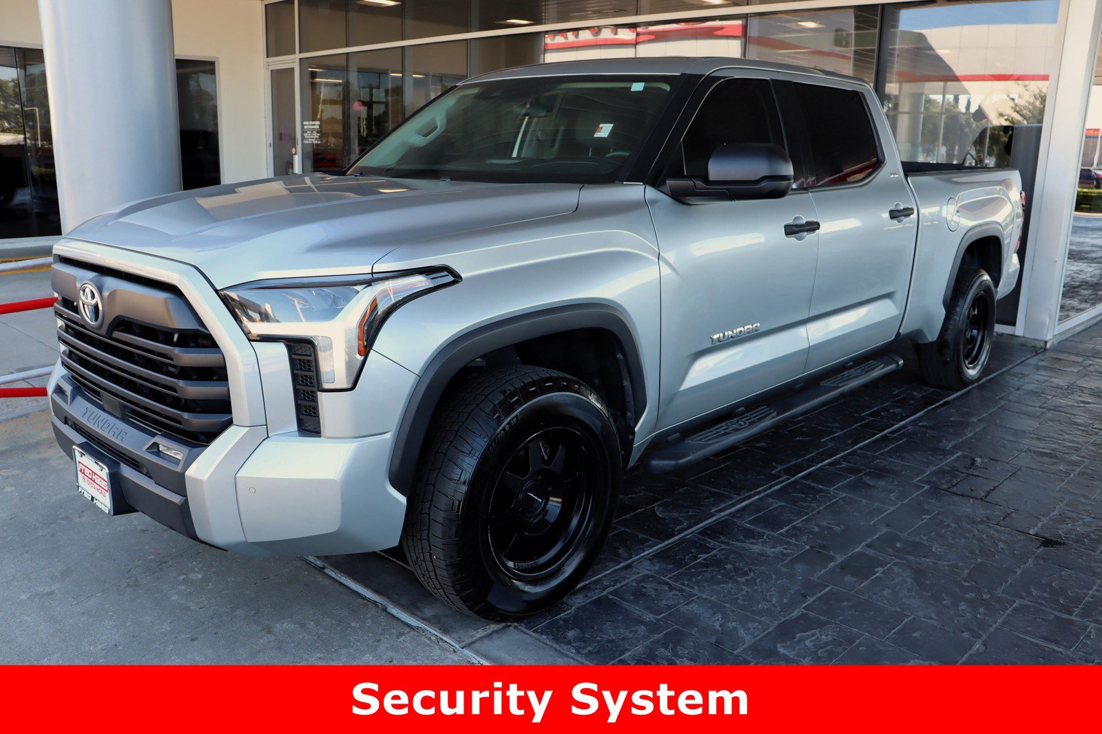 PreOwned 2022 Toyota Tundra 4WD SR5 3.4T CrewMax in Spring NX009324T