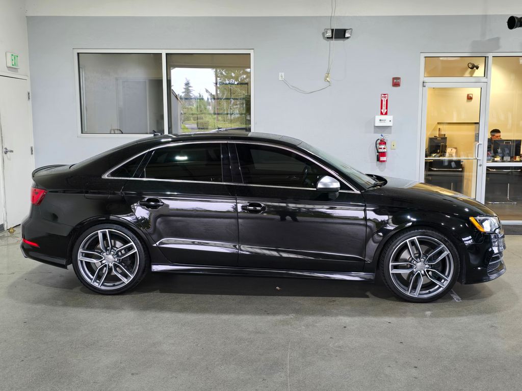 2016 Audi S3 Premium Plus photo 4