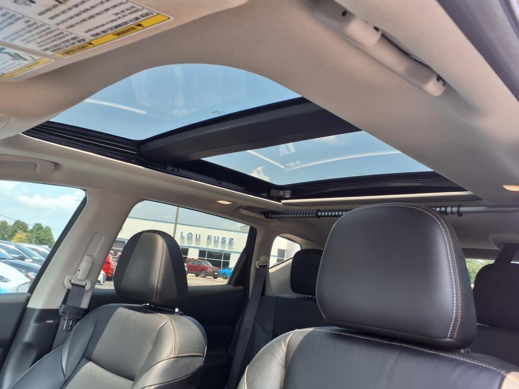 2021 Nissan Murano Platinum photo 20