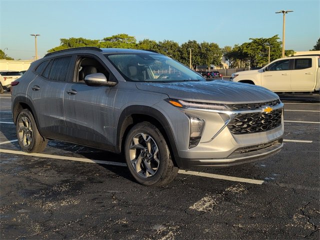 2025 Chevrolet Trax LT's photo