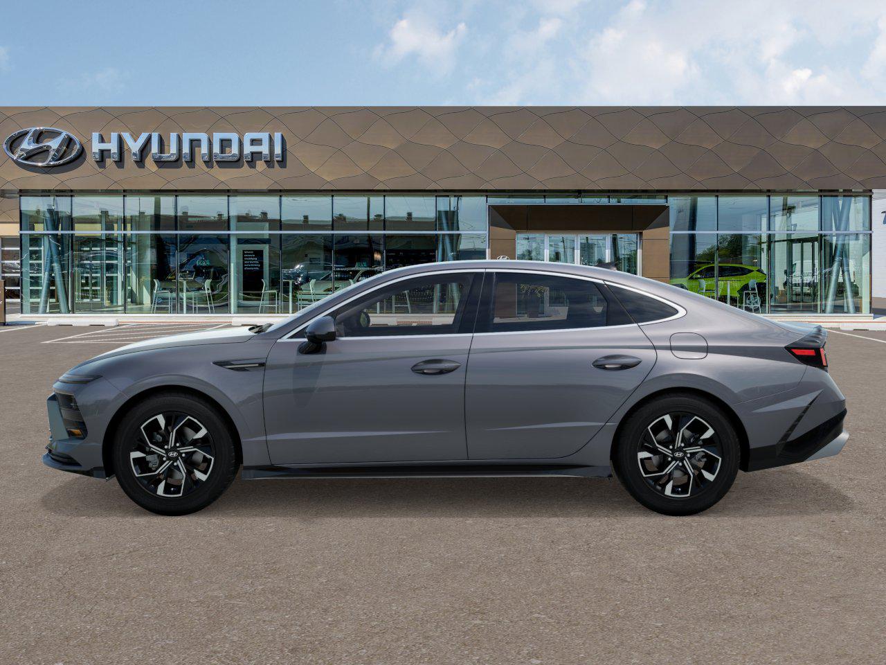 2025 Hyundai Sonata SEL photo 3