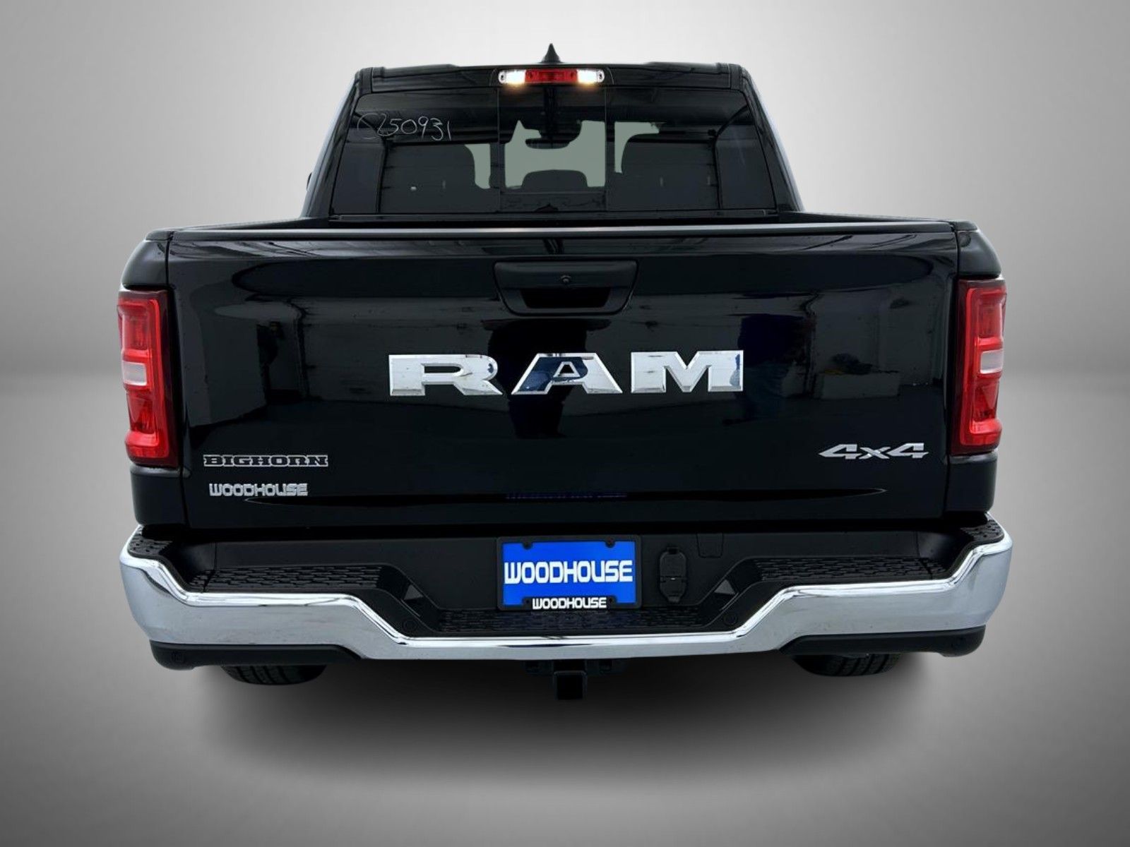 2025 Ram 1500 Big Horn Lone Star photo 3