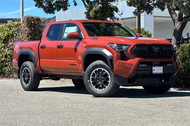 2025 Toyota Tacoma TRD Off-Road 4x4 Double Cab photo 2