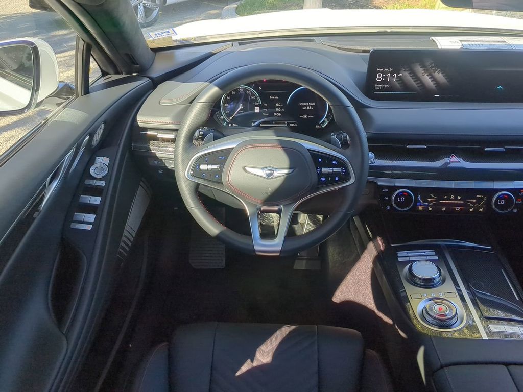 2024 Genesis G80 2.5T Advanced 3.5T Sport Prestige photo 14