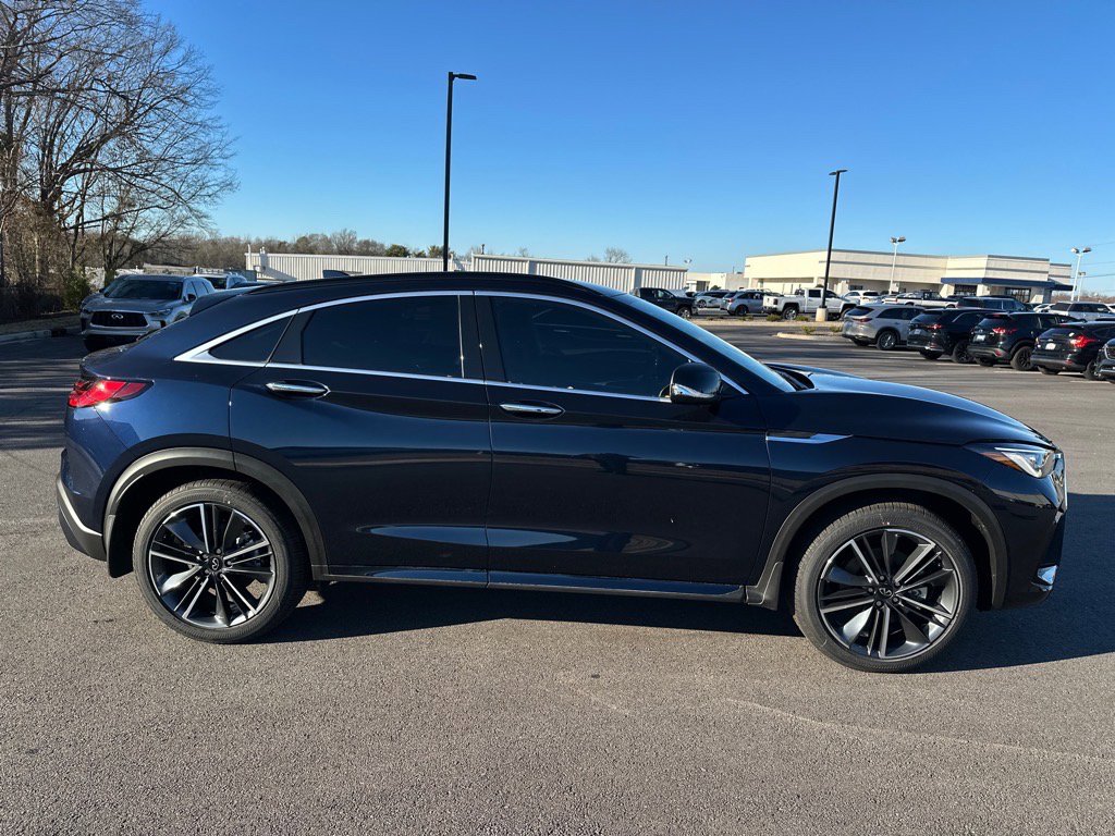 2025 Infiniti QX55 Luxe photo 2