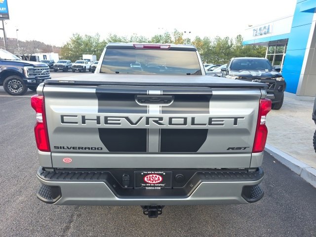 2025 Chevrolet Silverado 1500 RST photo 4