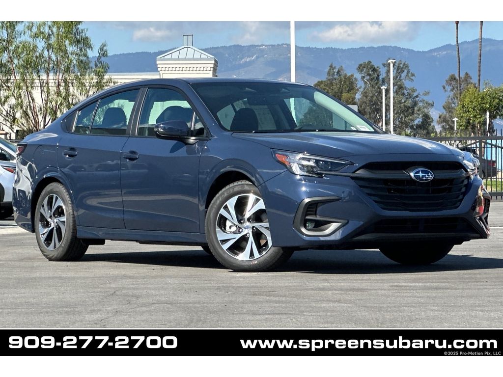 2025 Subaru Legacy Premium's photo