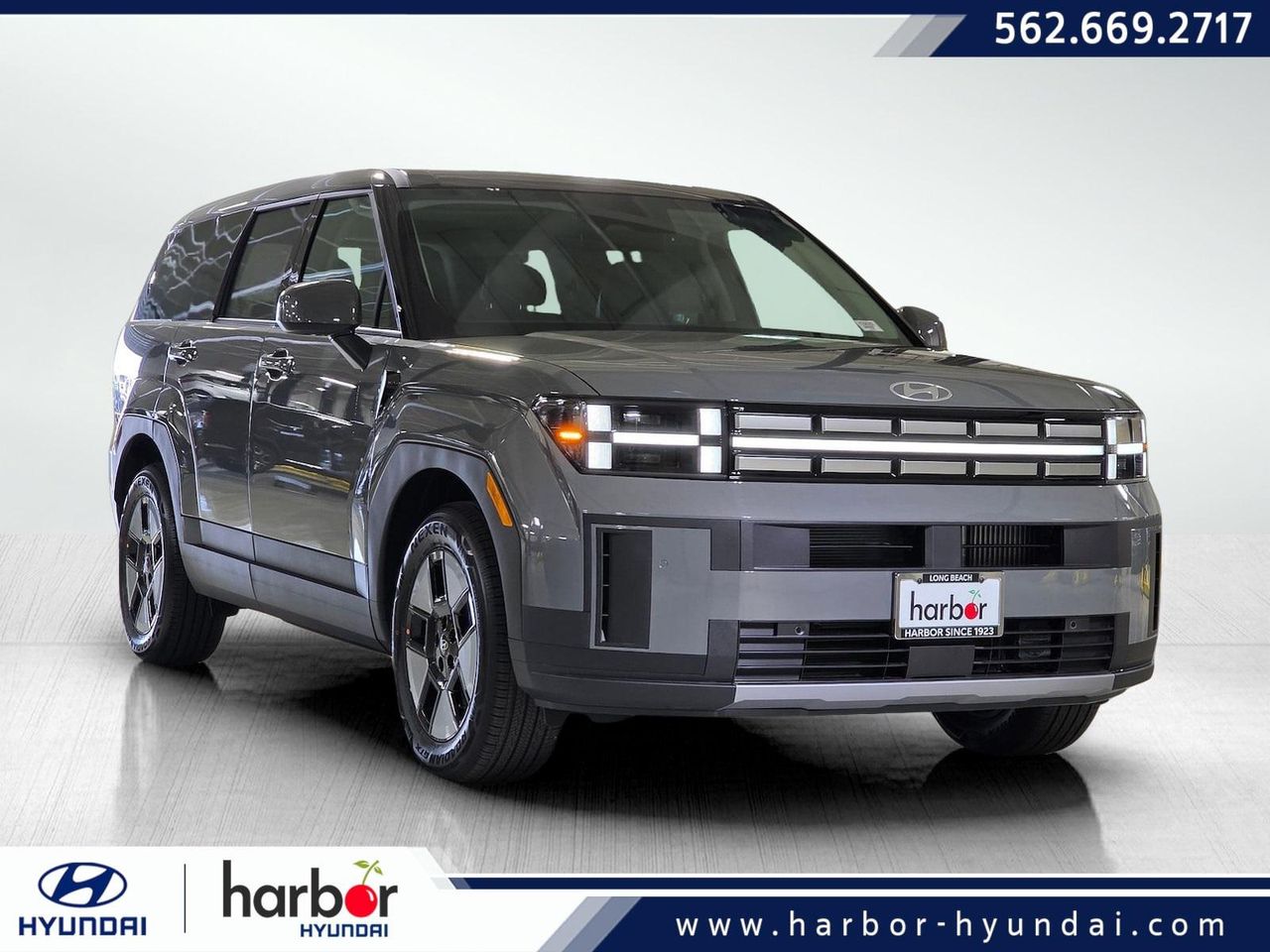 2026 Hyundai Santa Fe SE's photo