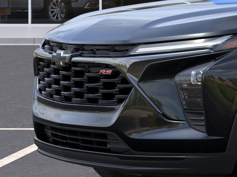 2025 Chevrolet Trax photo 8
