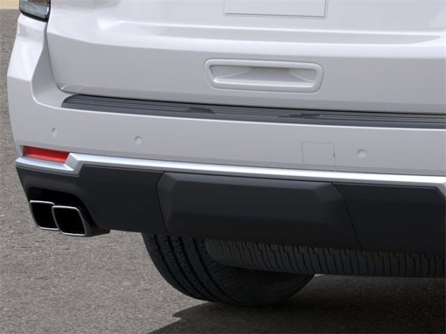 2025 Chevrolet Suburban High Country photo 13