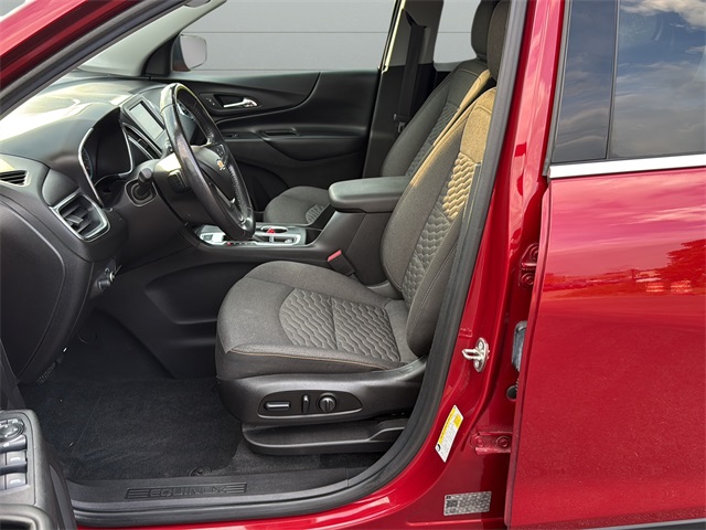 2019 Chevrolet Equinox LT photo 8