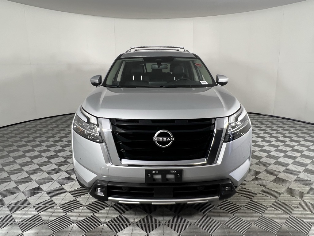 2022 Nissan Pathfinder SL photo 7