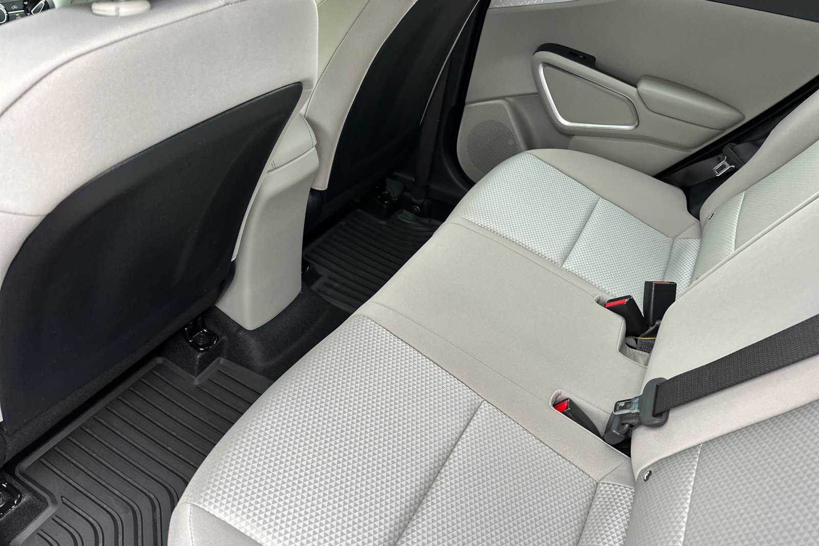 2025 Kia Soul LX photo 8