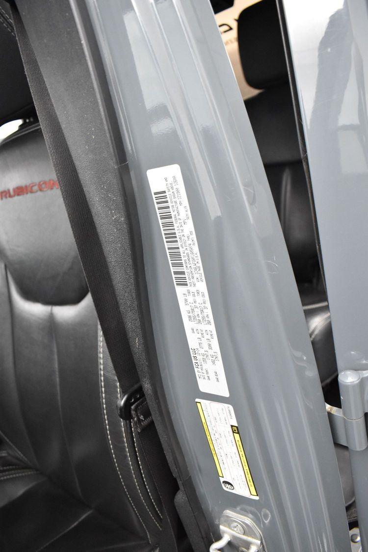 2015 Jeep Wrangler Unlimited Rubicon Hard Rock photo 32