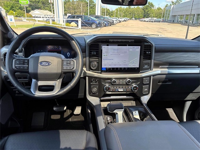 2024 Ford F-150 Lariat photo 13