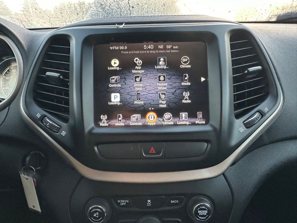 2016 Jeep Cherokee Latitude photo 11