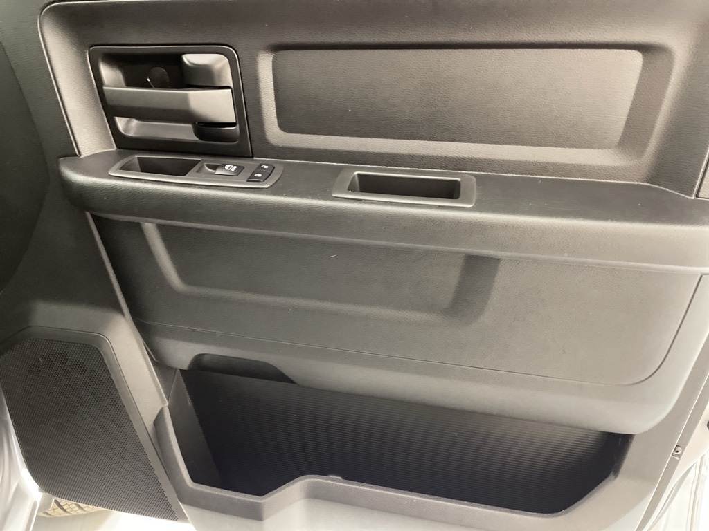 2022 Ram 2500 Tradesman photo 35