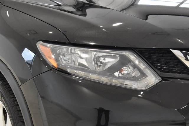 Used 2016 Nissan Rogue SV with VIN KNMAT2MT1GP625357 for sale in Kenosha, WI