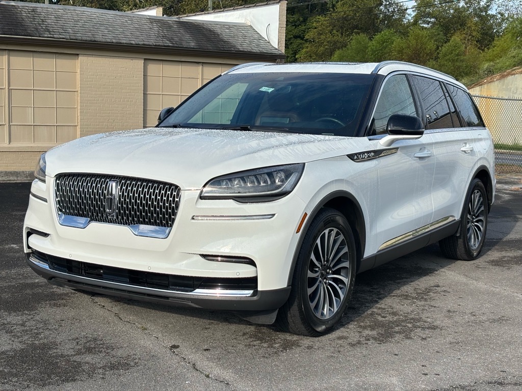 2023 Lincoln Aviator Reserve's photo