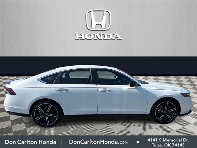2025 Honda Accord Hybrid Sport photo 2