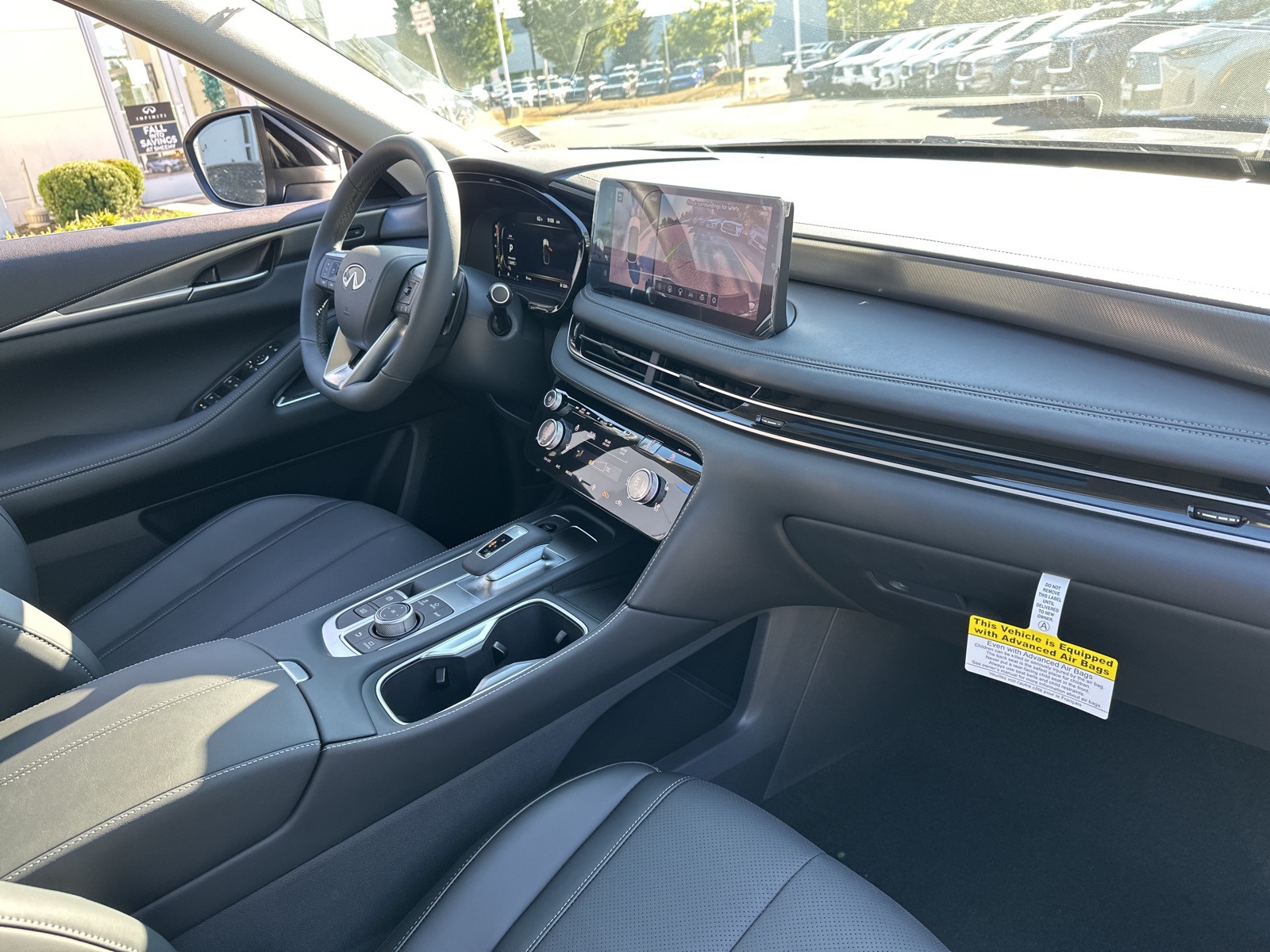 2026 Infiniti QX60 Luxe AWD photo 6