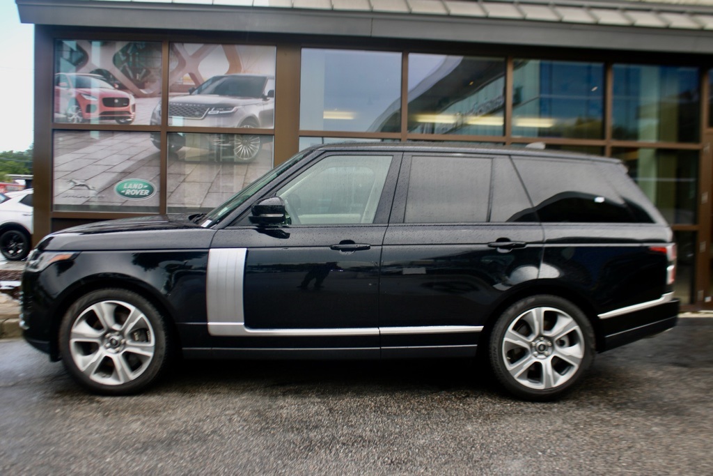 2020 Land Rover Range Rover HSE photo 2