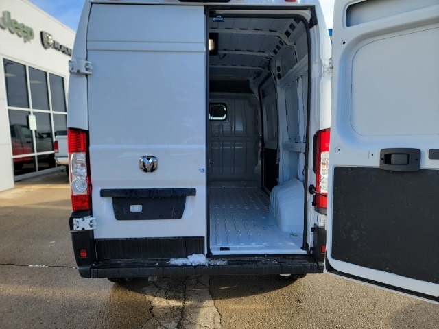2024 Ram ProMaster 2500 photo 5