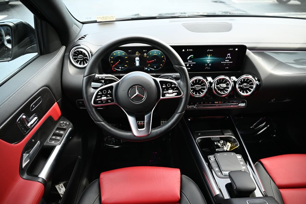 2023 Mercedes Benz GLA 250 photo 12
