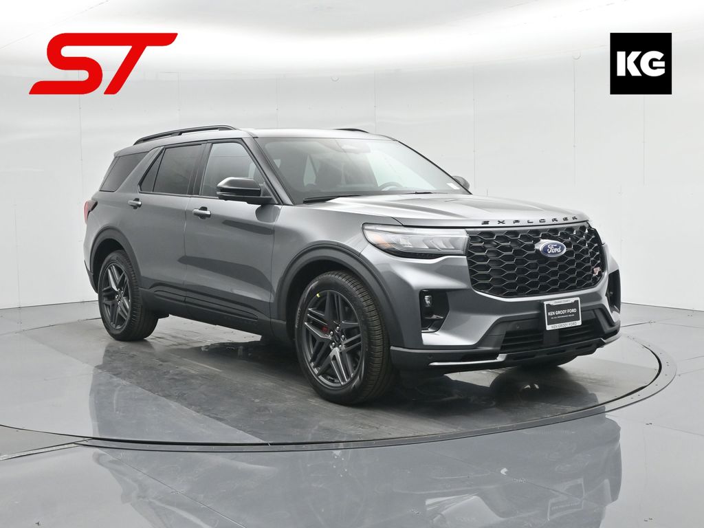 2026 Ford Explorer ST's photo