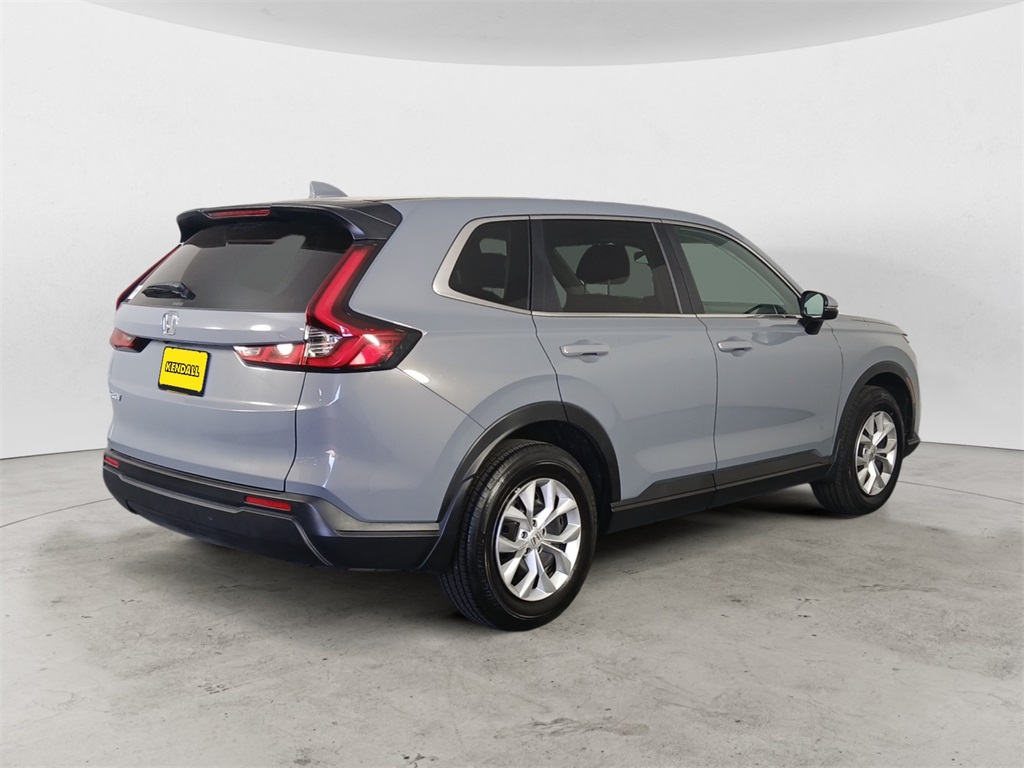 2025 Honda CR-V LX photo 5