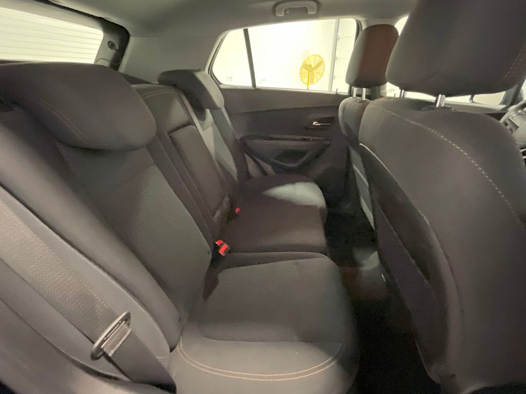2019 Chevrolet Trax LS photo 17