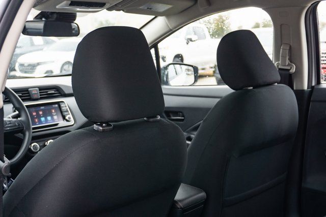 2025 Nissan Versa S photo 18