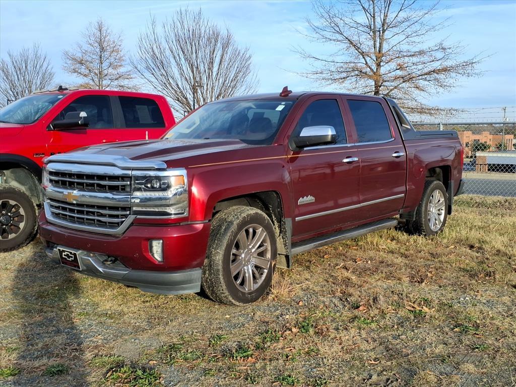2017 Chevrolet Silverado 1500 High Country's photo