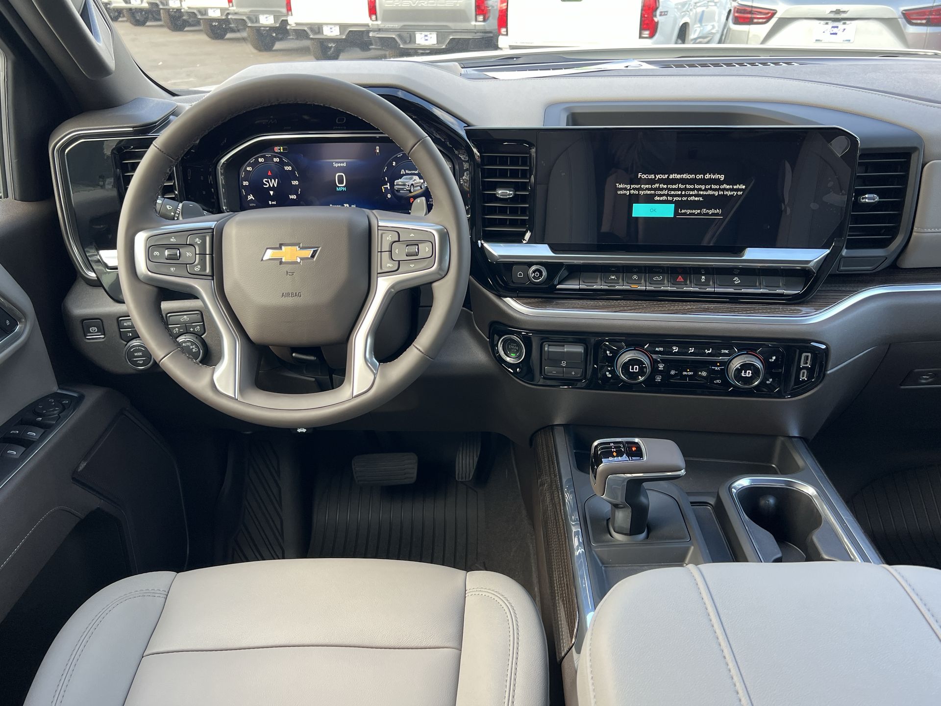 2026 Chevrolet Silverado 1500 LT photo 5